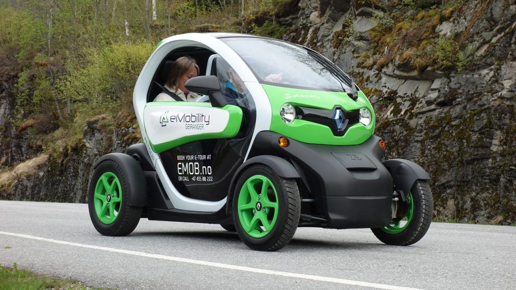 Visueel overzicht van trends in stedelijke mobiliteit inclusief elektrische scooters, deelbare fietsen en duurzame vervoersop